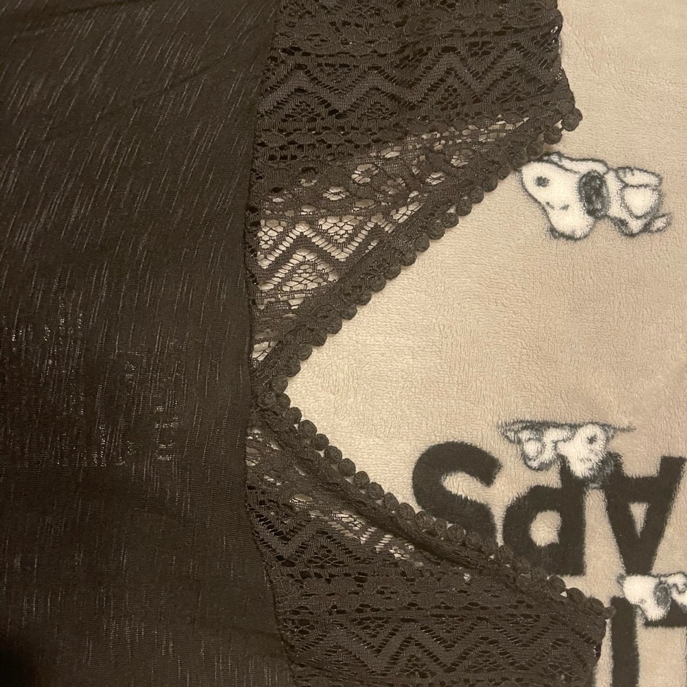 Sleeveless blouse - Picture 3 of 6